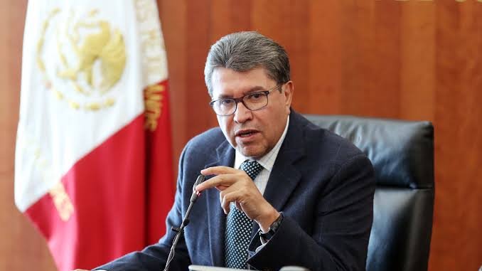 Ruido en el Senado, Monreal advierte guerra interna rumbo a 2027