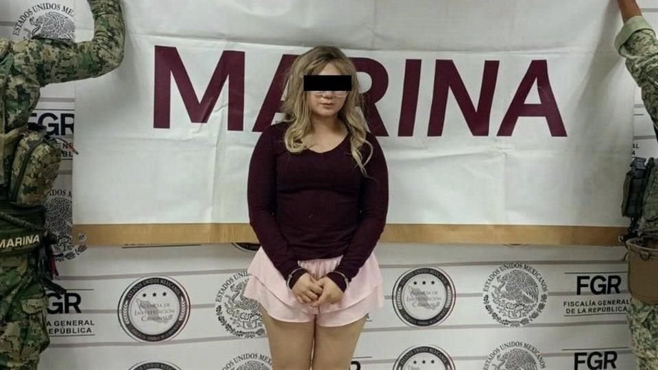 Detienen en Sonora a operadora del Cártel de Sinaloa con miles de cartuchos