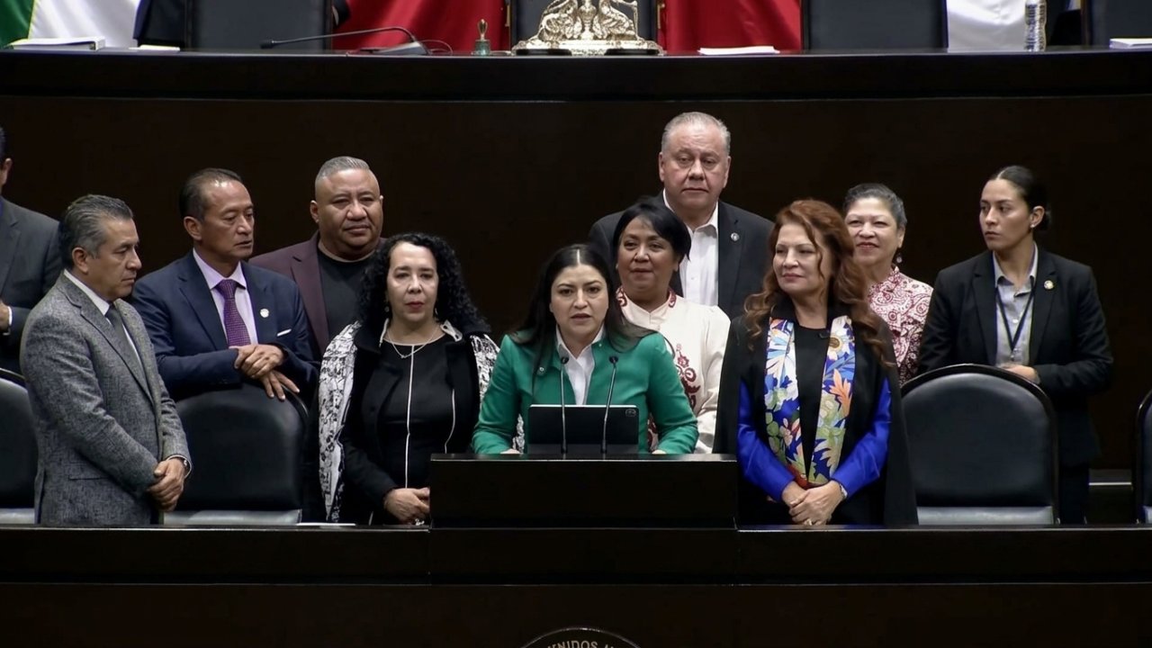 Desliz en San Lázaro: Morena responde 'sí' al huachicol fiscal